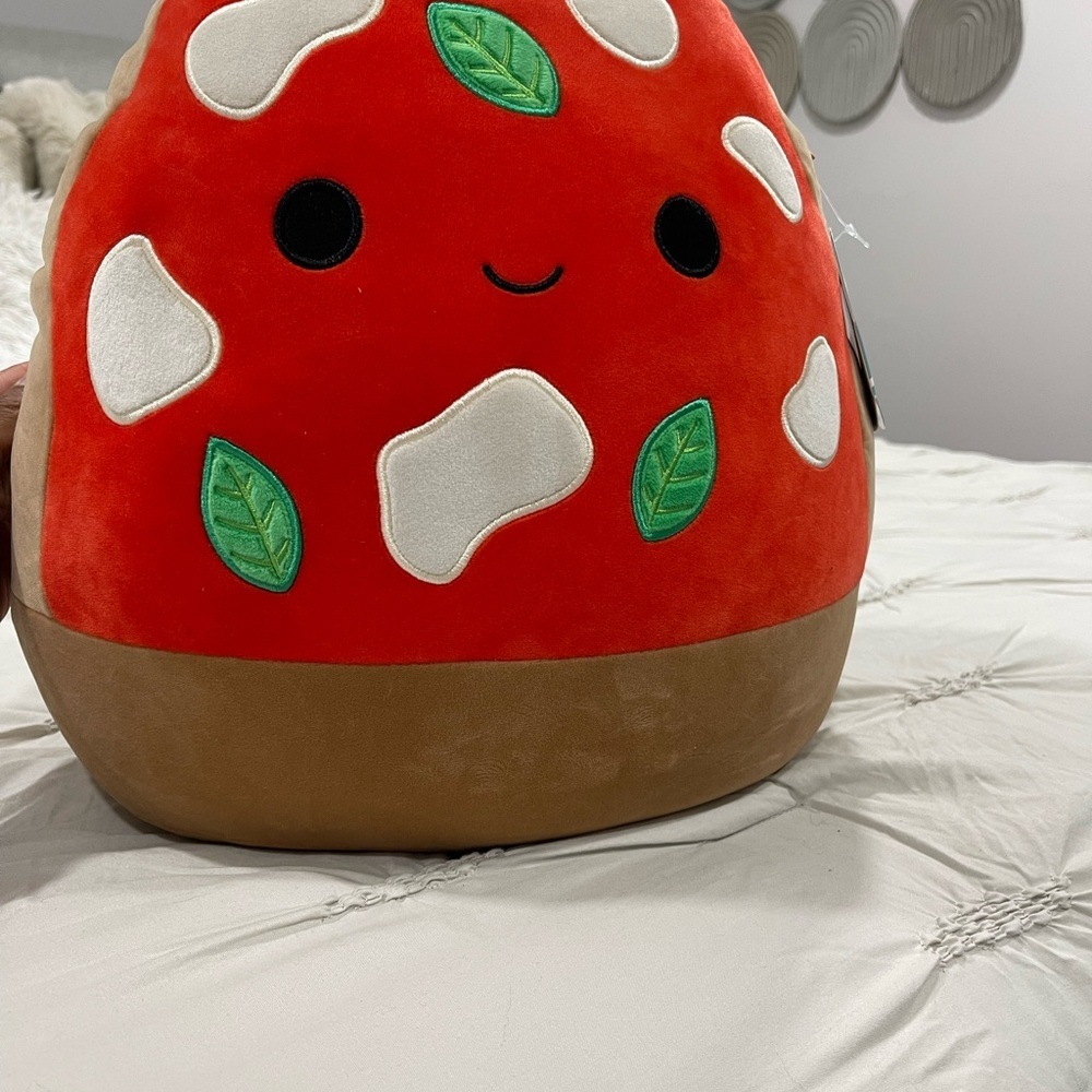 Squishmallows large plush 14’ sande the Margherita Pizza Plush Toy